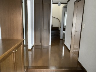 網走市字二ツ岩１８番地１７、１８番地４８　中古売家 外土地１筆　の玄関