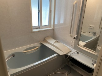 網走市字二ツ岩１８番地１７、１８番地４８　中古売家 外土地１筆　の浴室