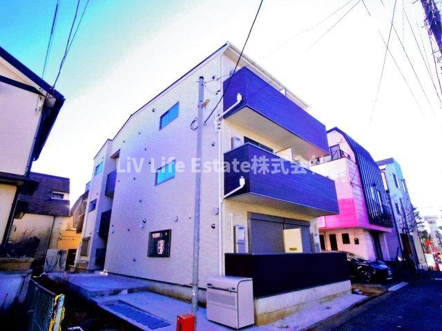 ストーンズ久米川の外観