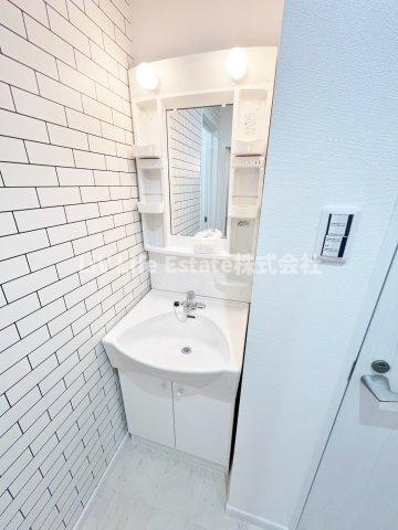 ストーンズ久米川の洗面所