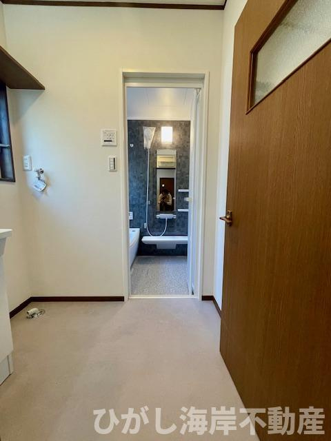 茅ヶ崎市萩園　中古戸建の脱衣所|新規リフォーム完了！　脱衣スペース