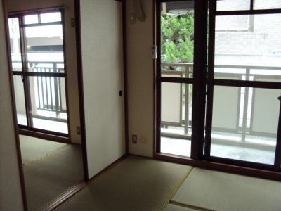 エクレール高辻の内装|和室