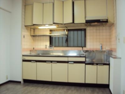 エクレール高辻のキッチン