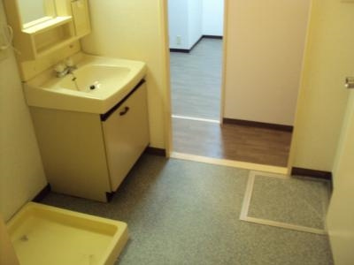 エクレール高辻の洗面所|洗面脱衣所