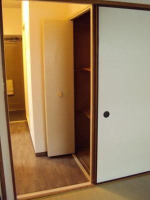 エクレール高辻のその他|廊下