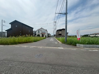 【前面道路含む現地写真】 | 坂戸市片柳　建築条件なし売地　東武東上線『北坂戸駅』徒歩18分　【片柳小学区】