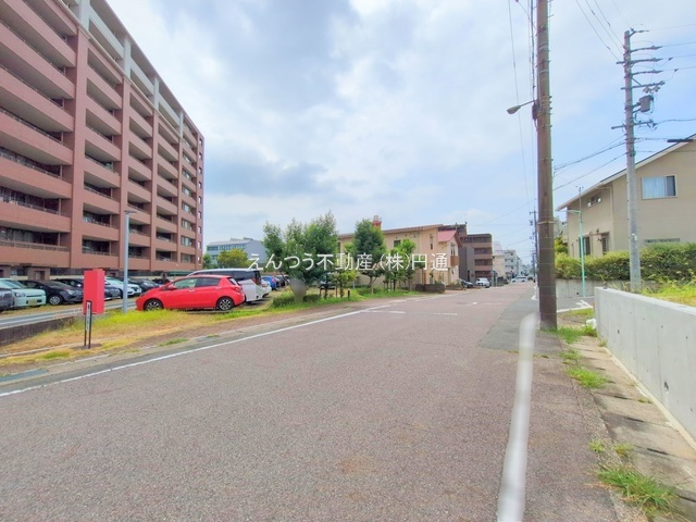 名東区石が根町の周辺