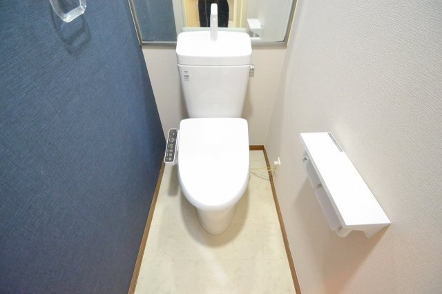 広島市中区上幟町の賃貸マンションのトイレ