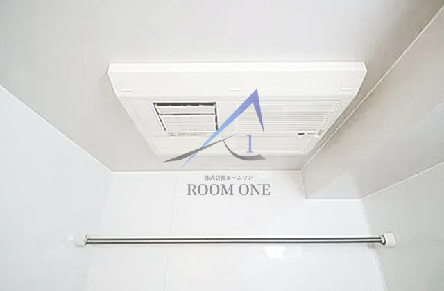 グリフィン横浜・天王町弐番館の設備|浴室乾燥機です。