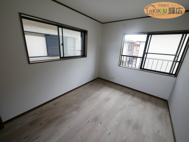 【寝室】 | 姫路市飾磨区阿成中垣内　中古戸建