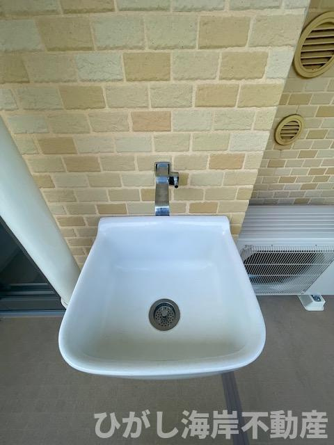 グランシティ湘南海岸Ⅱガレリア・プラージュの洗面所|スロップシンク