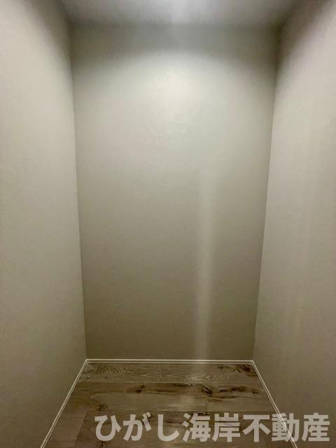 グランシティ湘南海岸Ⅱガレリア・プラージュの内装|新規リフォーム完了！　LDK収納スペース