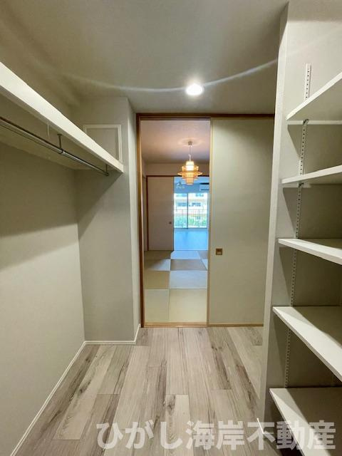 グランシティ湘南海岸Ⅱガレリア・プラージュの収納|新規リフォーム完了！　ウォークスルークローゼット