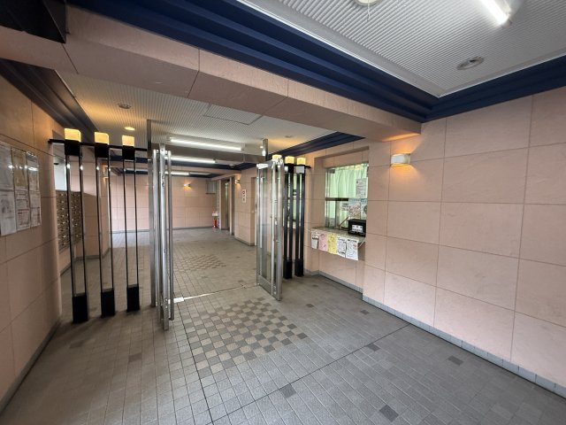 パークハイツ舞子のエントランス