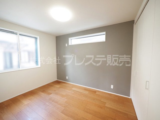 【洋室】 | 現地写真（1階洋室）