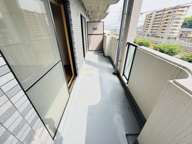 アネックスけやき通りのバルコニー