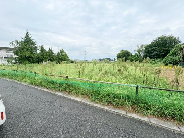 坂戸市中小坂　建築条件なし売地　東武東上線『鶴ヶ島駅』徒歩30分　【上谷小学区】の外観