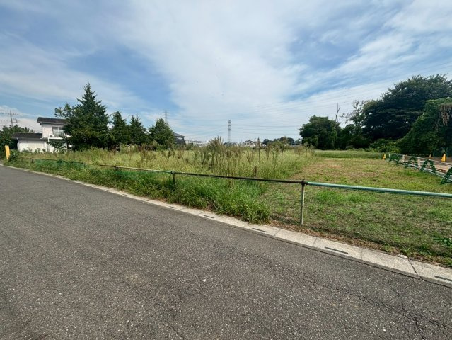 坂戸市中小坂　建築条件なし売地　東武東上線『鶴ヶ島駅』徒歩30分　【上谷小学区】の外観