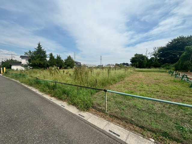 坂戸市中小坂　建築条件なし売地　東武東上線『鶴ヶ島駅』徒歩30分　【上谷小学区】の外観