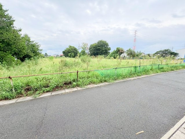 坂戸市中小坂　建築条件なし売地　東武東上線『鶴ヶ島駅』徒歩30分　【上谷小学区】の外観