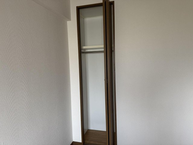 グランドール弐番館の収納