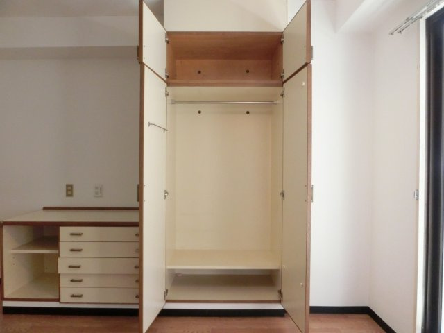 ハイツ西村の収納