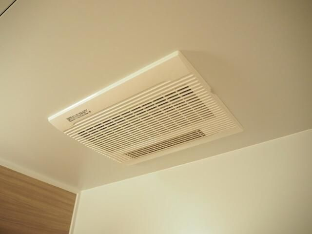 ルーブル東十条の浴室