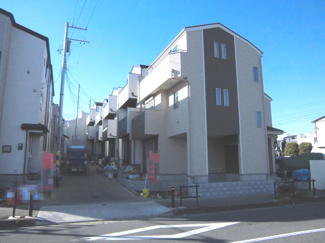 【前面道路含む現地写真】 | 前面道路含む現地写真です
