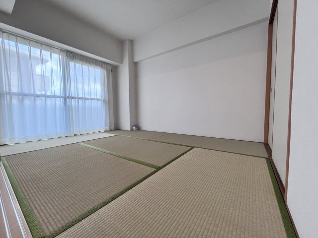 エトアール原の和室