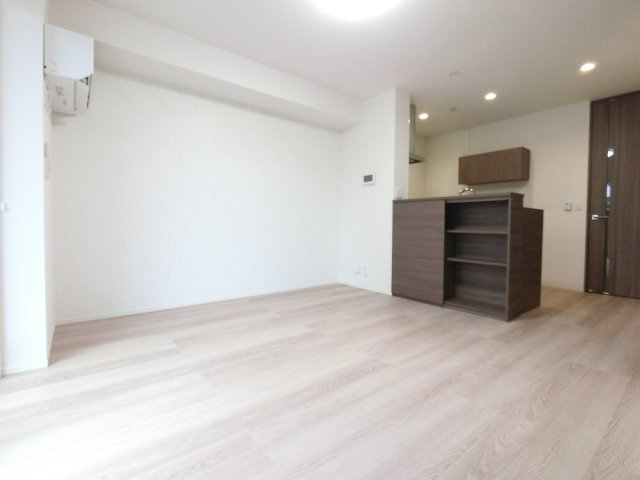 シャイングレイスの内装