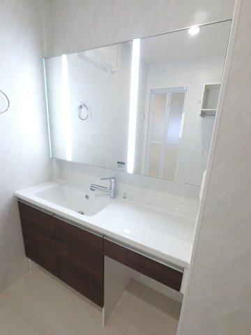 シャイングレイスの独立洗面台