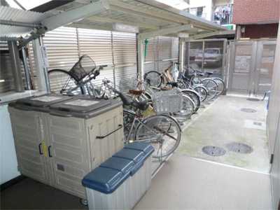 【その他共用部分】 | シャトル三ノ輪 | 自転車置場