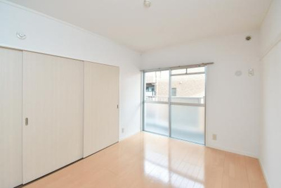 【居間・リビング】 | 第二城戸ビル