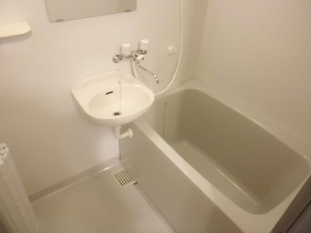 カーサクーナの浴室