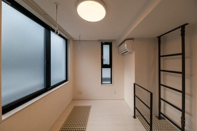 【玄関】 | ＣＯＣＯＣＵＢＥ北千住 |  