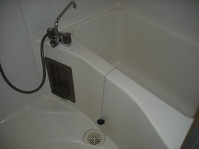 ファミーユ船橋の浴室