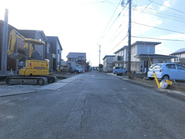 佐賀市大財４丁目２期　３号棟の前面道路含む現地写真|前面道路含む現地写真です