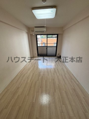 【居間・リビング】 | オレンジコート西心斎橋 仲介手数料無料