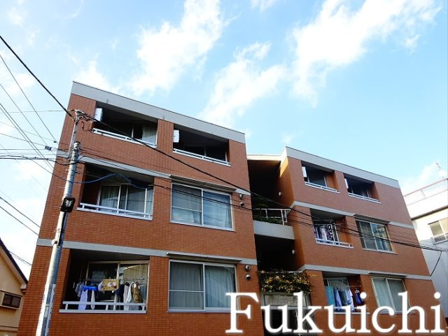 五本木アパートメンツの外観