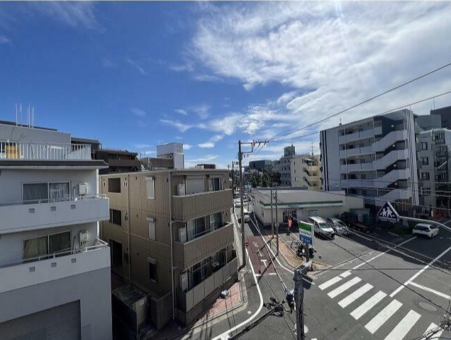 五本木アパートメンツの展望