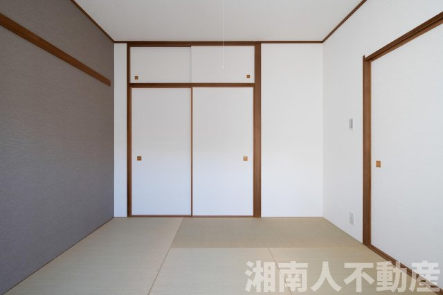 JR東海道線　【辻堂駅】　好アクセス13分‼　ライフコア茅ヶ崎の洋室|内装・水回りリフォーム済み