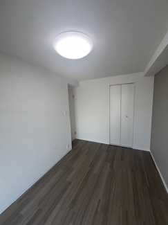 【洋室】 | ブロケイド岸町 | ブロケイド岸町　6帖の洋室