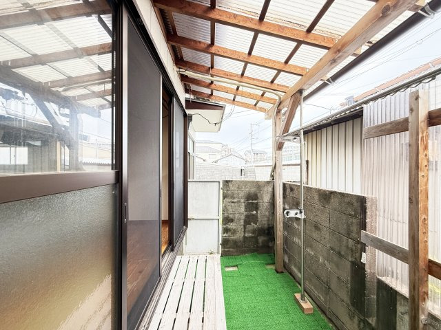 高知市天神町の一戸建ての庭