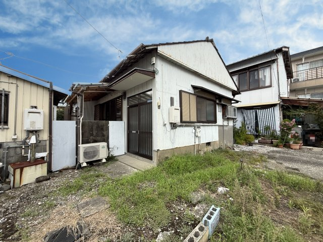 高知市天神町の一戸建ての外観