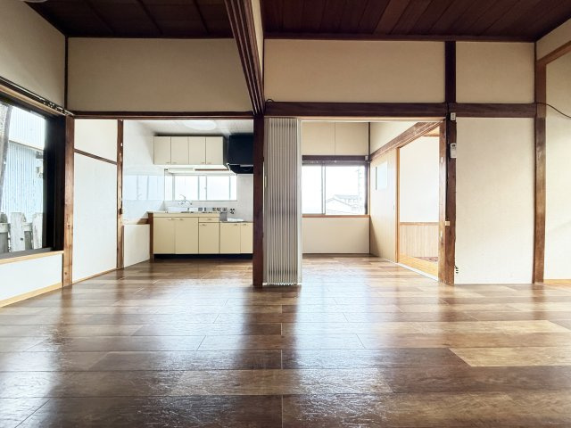 高知市天神町の一戸建ての内装