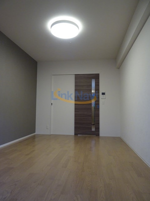 【寝室】 | ディクス梅田東レジデンス | 広い洋室