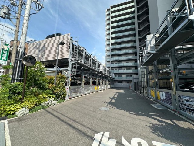 ローレルコート加古川ザ・レジデンスの外観|【現地外観写真】
周辺環境も併せてご案内させていただきます。実際の住環境をぜひ現地でお確かめください。