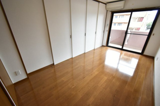 【居間・リビング】 | フローラルコート