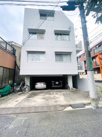 メゾン烏山の外観