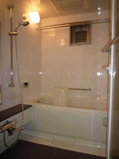 【浴室】 | ハーティネストアロード中山手